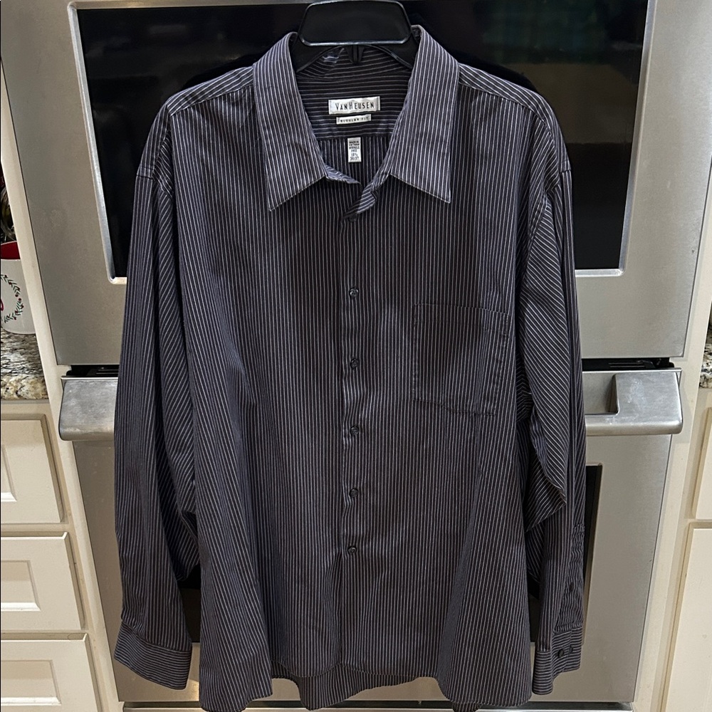 Van Heusen Men's Dark Gray Pinstripe Shirt
